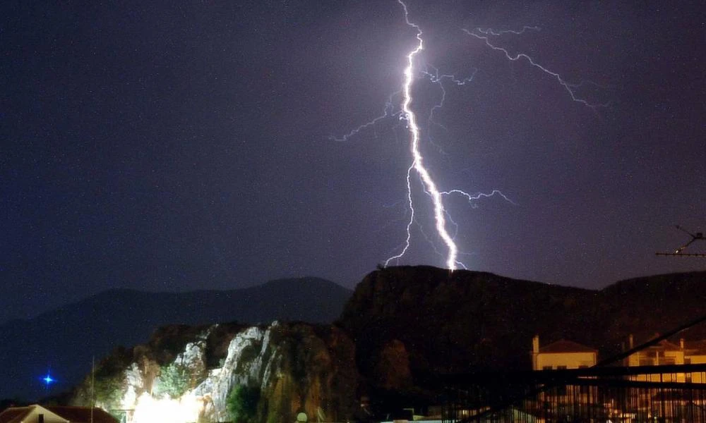 Φλόριντα: Νεκρή 16χρονη που χτυπήθηκε από κεραυνό